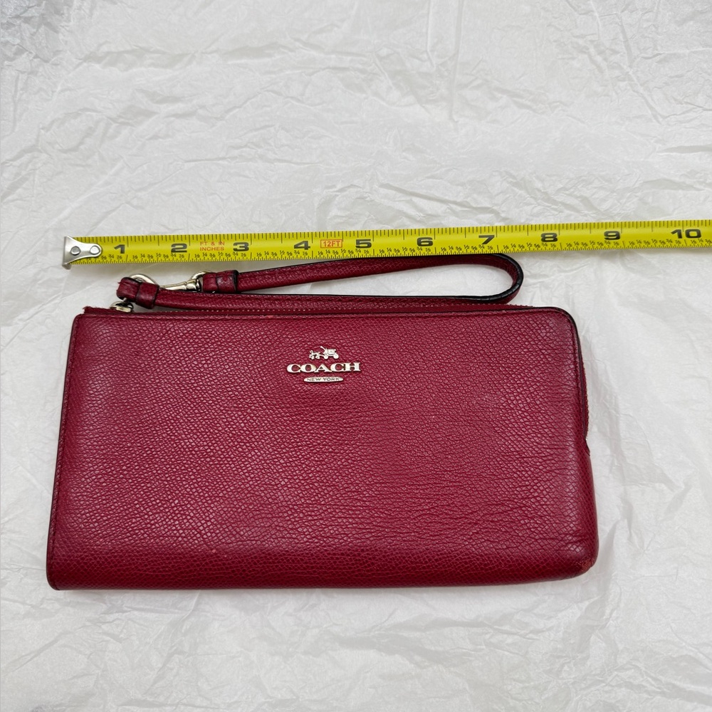 Leather pebbled long wristlet red wallet